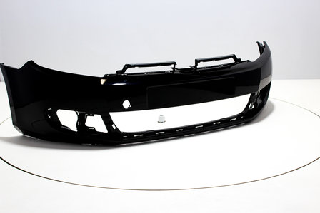 Front Bumper Volkswagen Golf 6 BRILJANTSCHWARZ (L041)