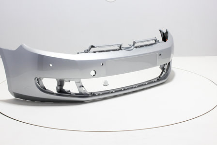 Front Bumper +PDC Volkswagen Golf 6 REFLEXSILVER (LA7W)