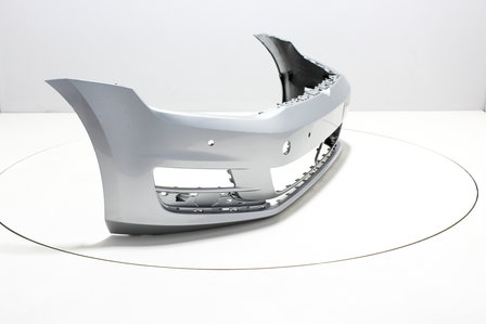 Front Bumper +PDC Volkswagen Golf 7 REFLEXSILVER (LA7W)