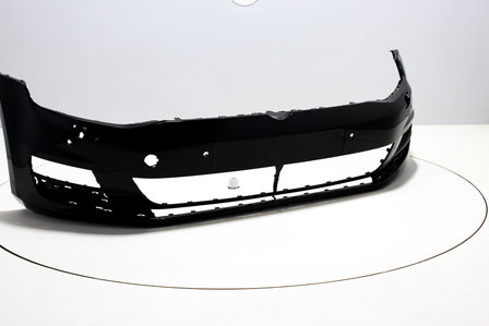 Front Bumper +PDC +Headlampwashers Volkswagen Golf 7 DEEPBLACK (LC9X)