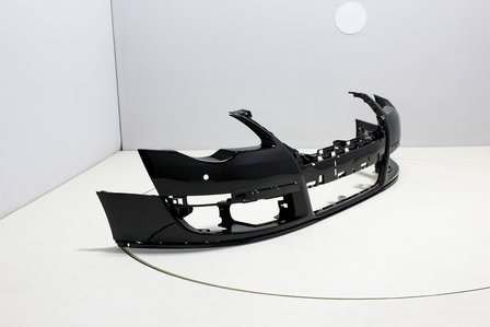 Front Bumper +PDC Volkswagen Passat 3C DEEPBLACK (LC9X)