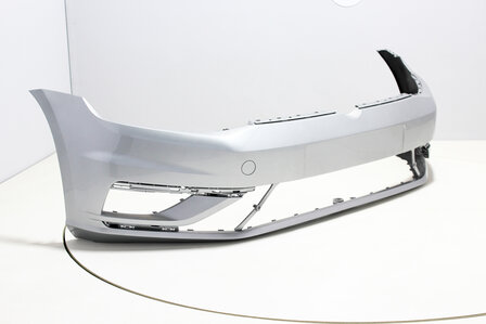 Front Bumper Volkswagen Golf 7 REFLEXSILVER (LA7W)