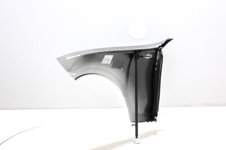 Fender Front Right BMW 1 Serie E87 TITANSILBER (354)