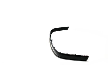 Trim Moulding front bumper Volkswagen Golf 4 BLACKMAGIC (LC9Z)