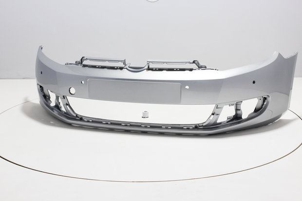 Front Bumper +PDC Volkswagen Golf 6 REFLEXSILVER (LA7W)