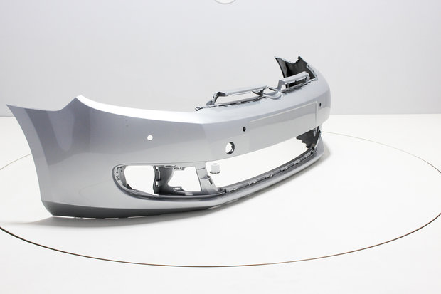 Front Bumper +PDC Volkswagen Golf 6 REFLEXSILVER (LA7W)