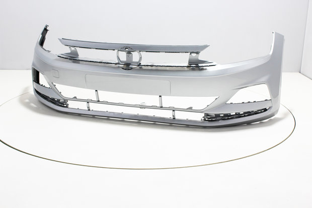 Front Bumper Volkswagen Polo 2G REFLEXSILVER (LA7W)