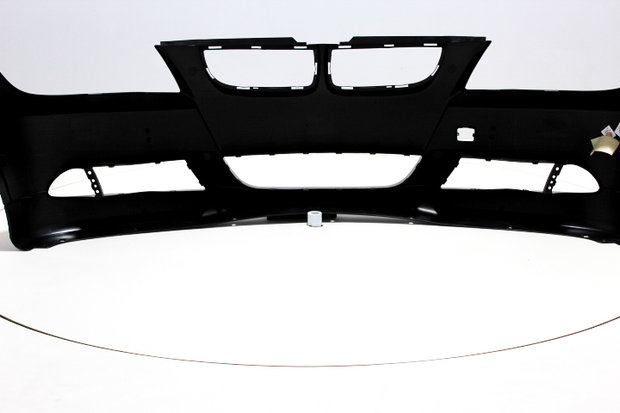 Front Bumper BMW 3 Serie E90 SCHWARZ (668)