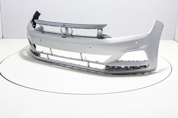 Front Bumper +PDC Volkswagen Polo 2G REFLEXSILVER (LA7W)