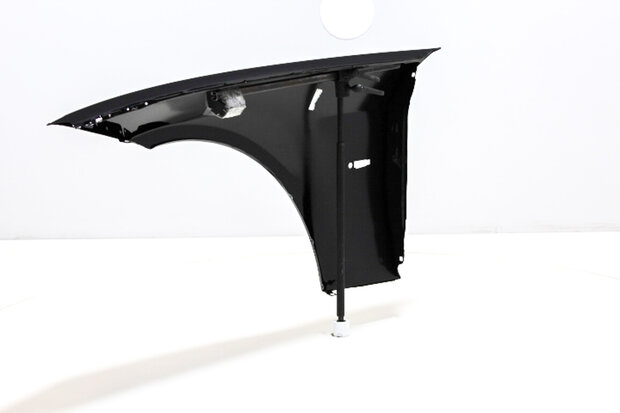 Fender Front Right BMW 3 Serie E90 SCHWARZ (668)