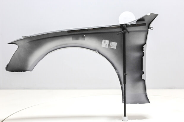 Fender Front Right Audi A4 8K EISSILBER (LX7W)