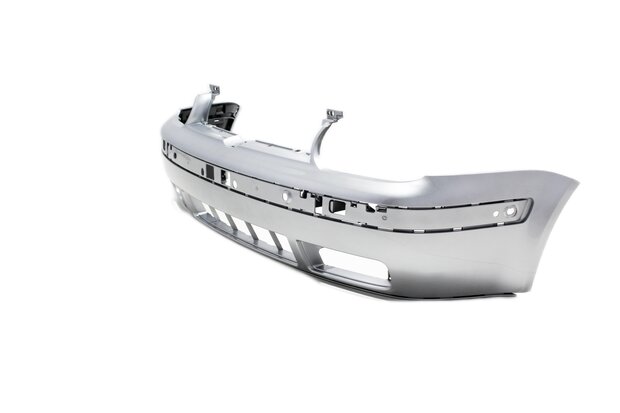 Front Bumper Volkswagen Golf 4 REFLEXSILVER (LA7W)